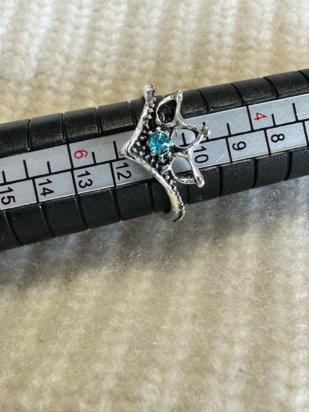 Viking summer toe  ring